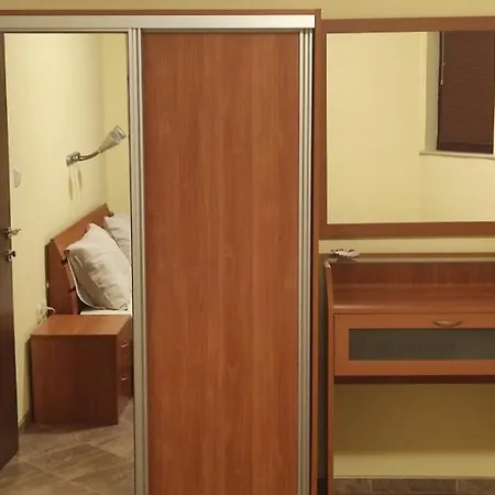 Amaliya With Two Bedrooms Apartment *