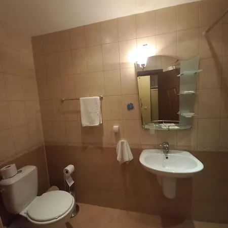 Amaliya With Two Bedrooms Apartment