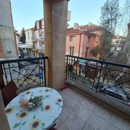 Amaliya With Two Bedrooms Apartment *