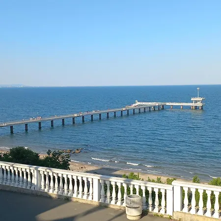 Amaliya With Two Bedrooms Апартаменты